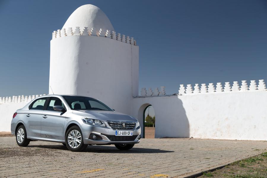  Peugeot 301 2016 года  (фото 15 из 40)